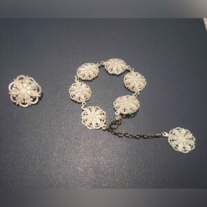 Vintage Mother of Pearl Bracelet and pin